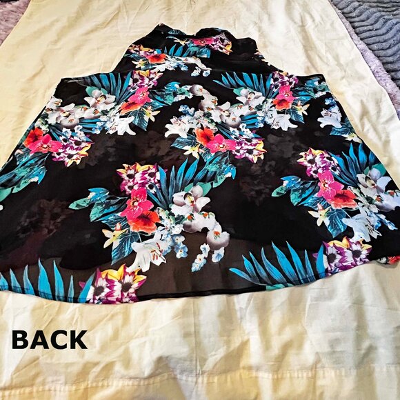 NEW PHOTOS! ASYMMETRIC SLEEVELESS BLOUSE, FLOWER MULTICOLOUR, SIZE 24, SHIRT - Picture 12 of 14